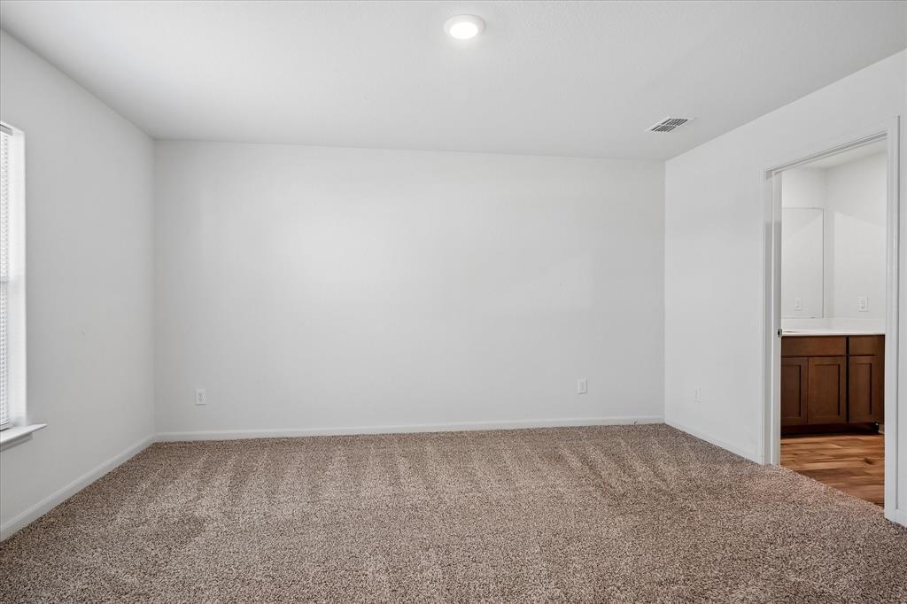 1908 Pondera Street Property Photo 7