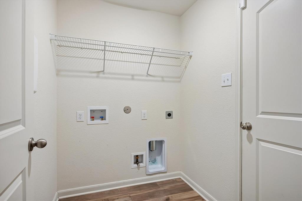 1908 Pondera Street Property Photo 14