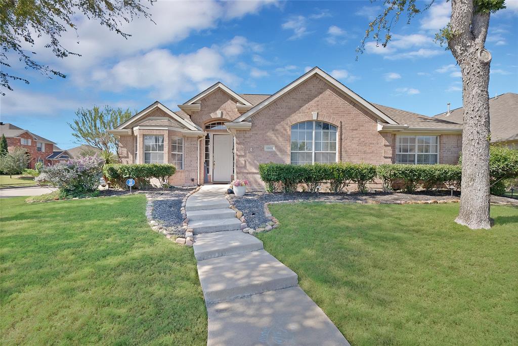 1801 Clark Drive Property Photo 1