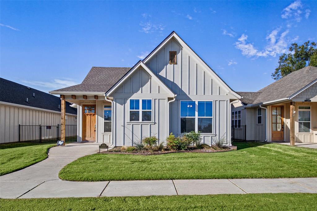 505 Eastpark Lane Property Photo 1