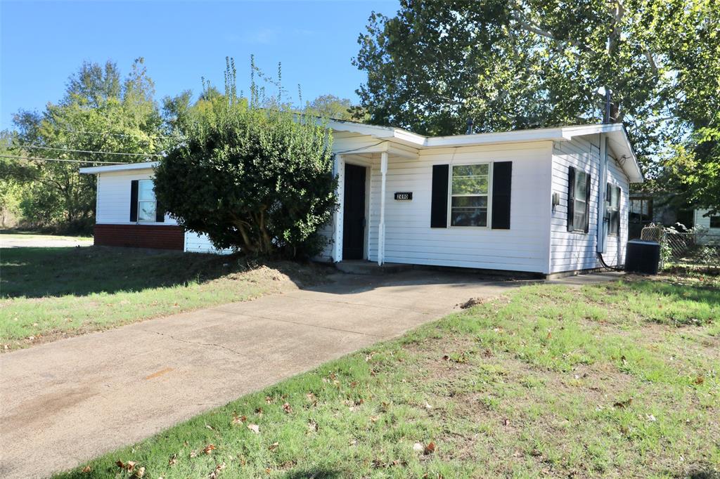 2490 Beverly Drive Property Photo 1