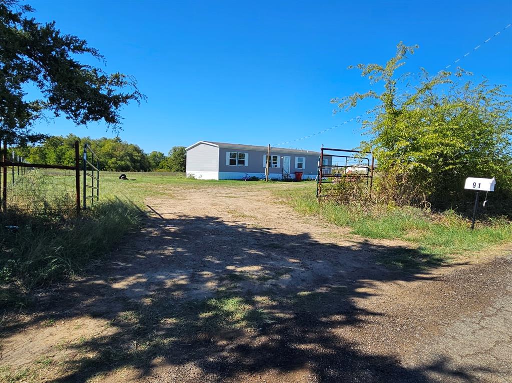 151 County Road 3567 Property Photo 1