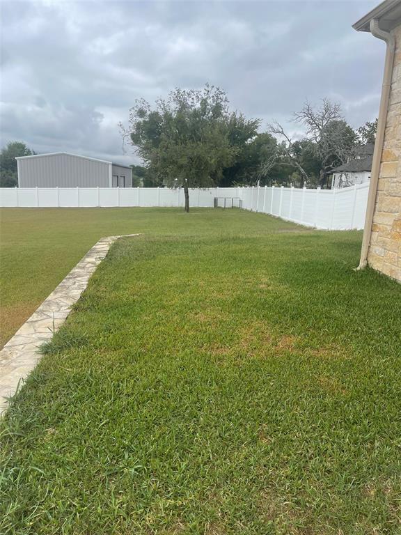 124 True Grit Court Property Photo 3