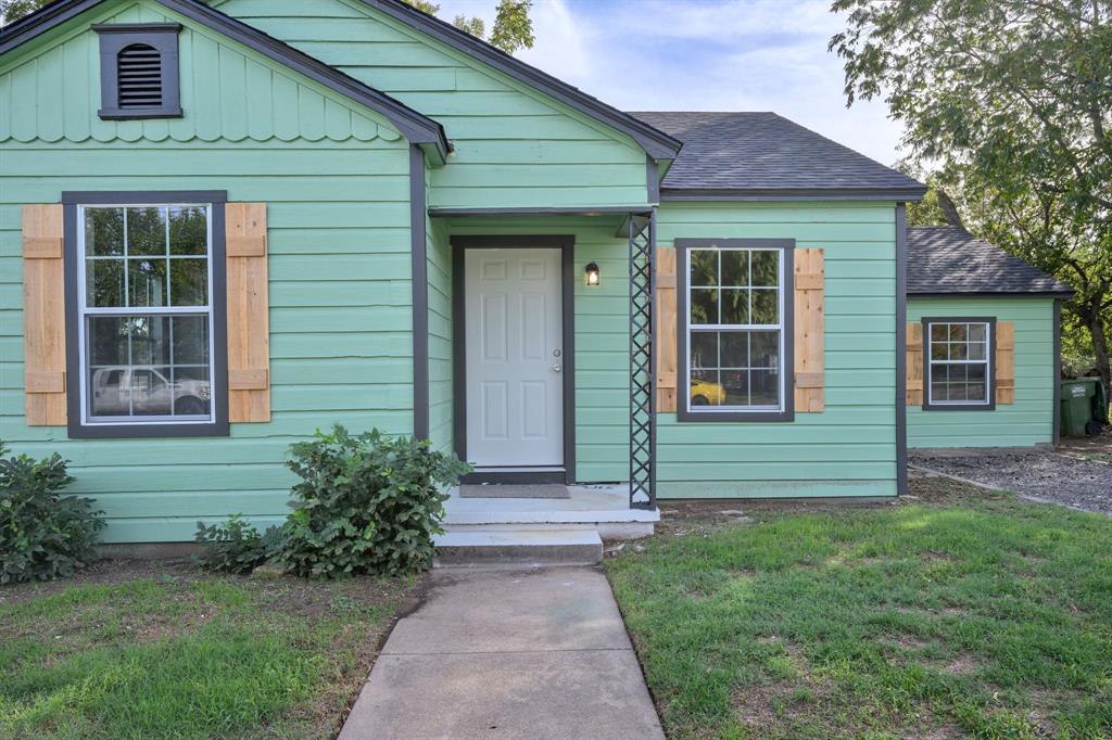 1010 Se 20th Street Property Photo 3
