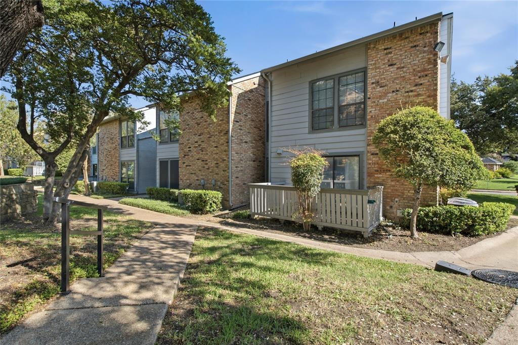 15151 Berry Trail 1505 Property Photo 1