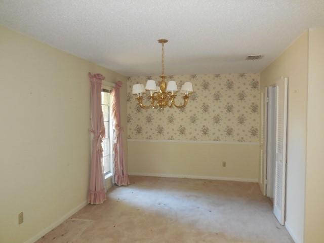 9509 Royalton Drive Property Photo 7