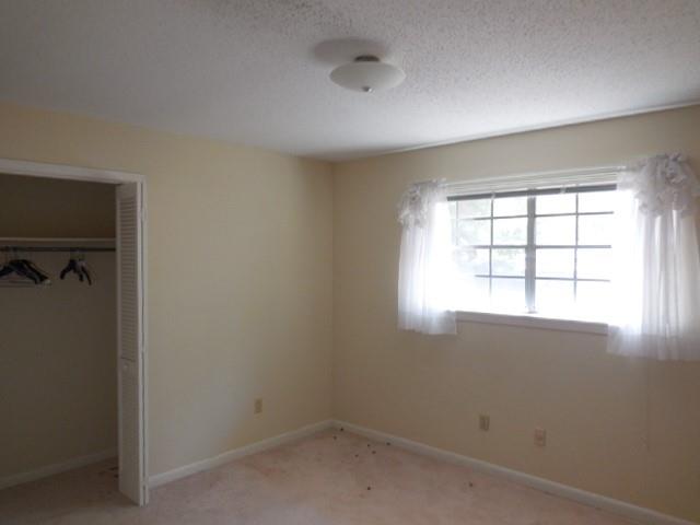 9509 Royalton Drive Property Photo 10