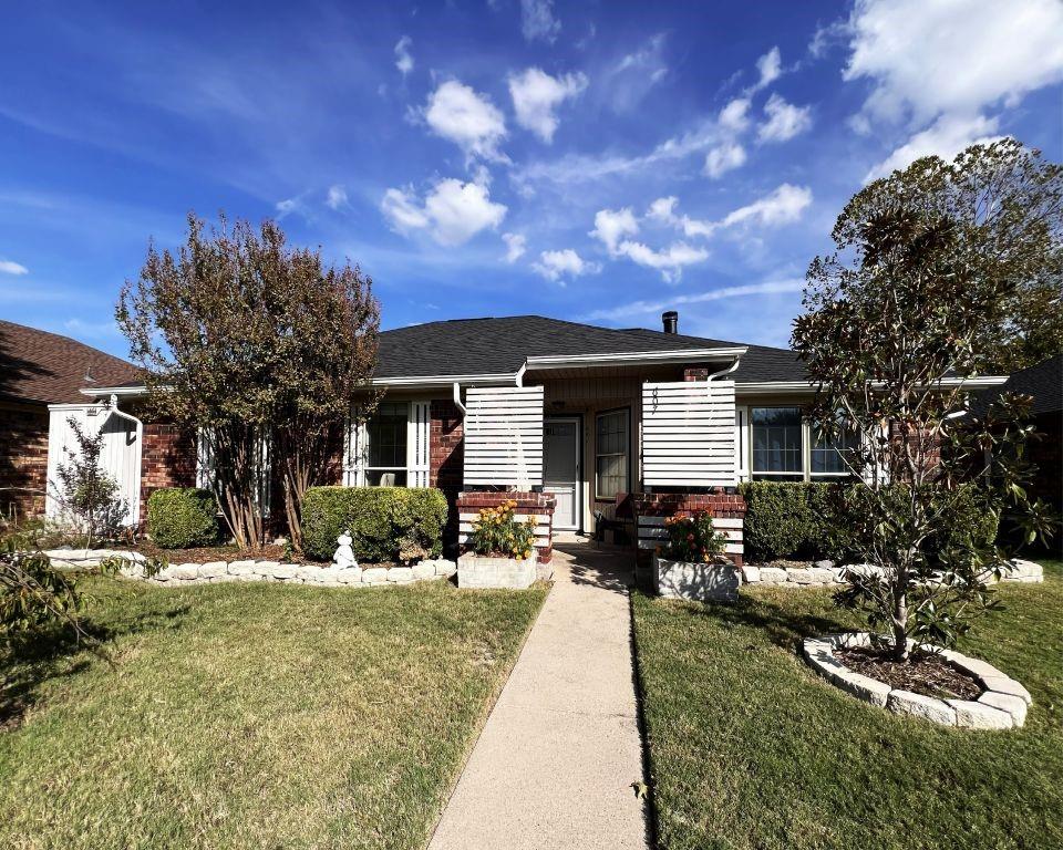 607 Bluebonnet Drive Property Photo 1