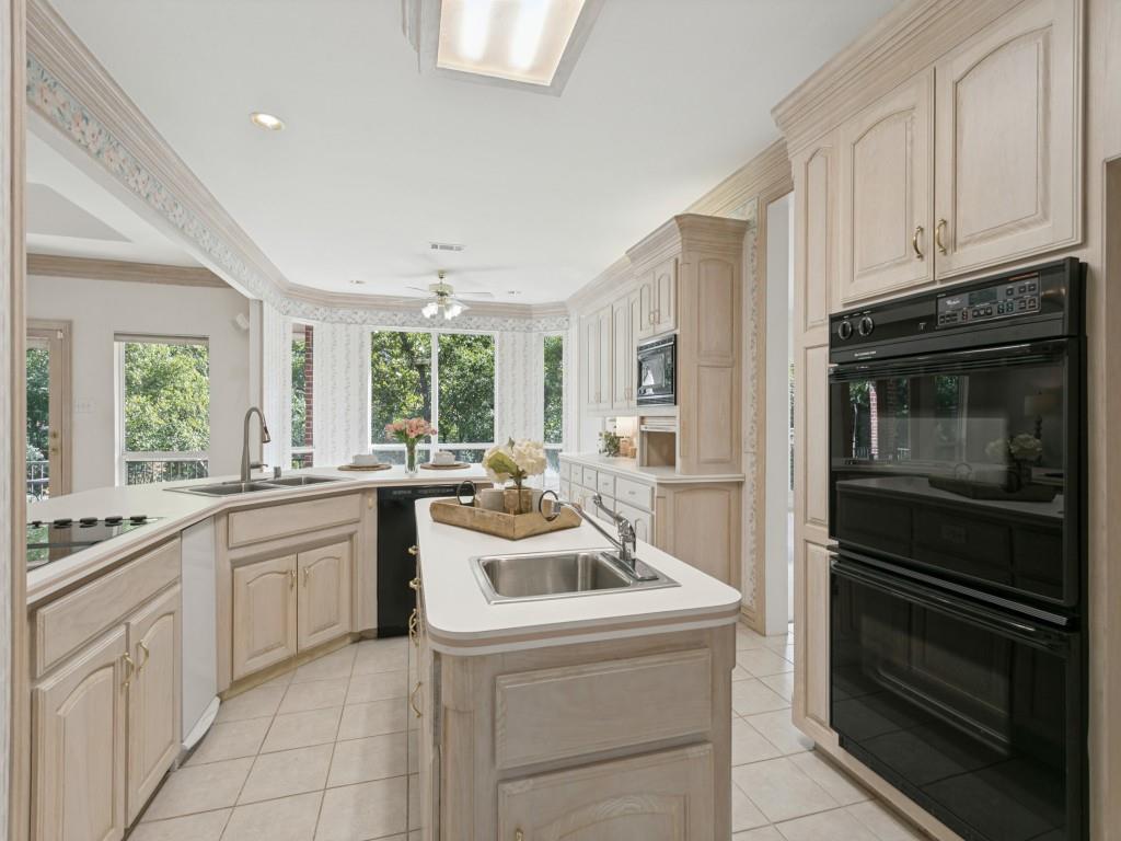 2008 Winding Creek Boulevard Property Photo 15