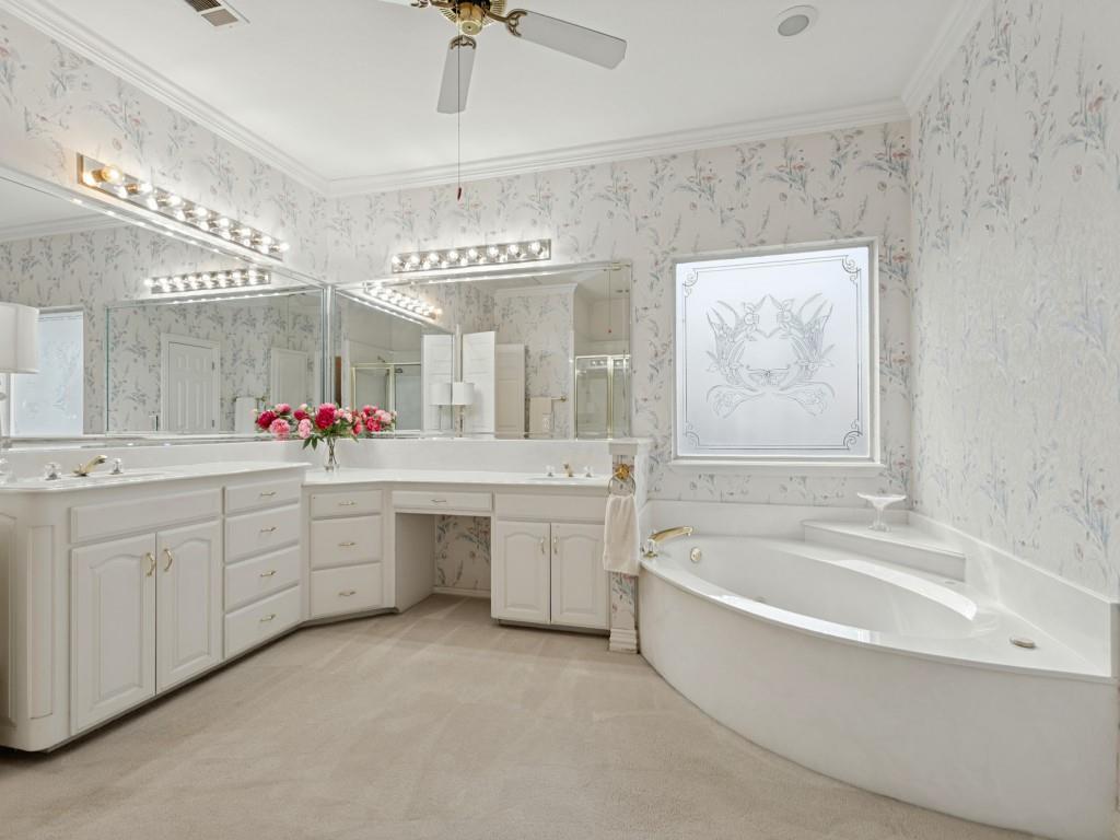 2008 Winding Creek Boulevard Property Photo 21