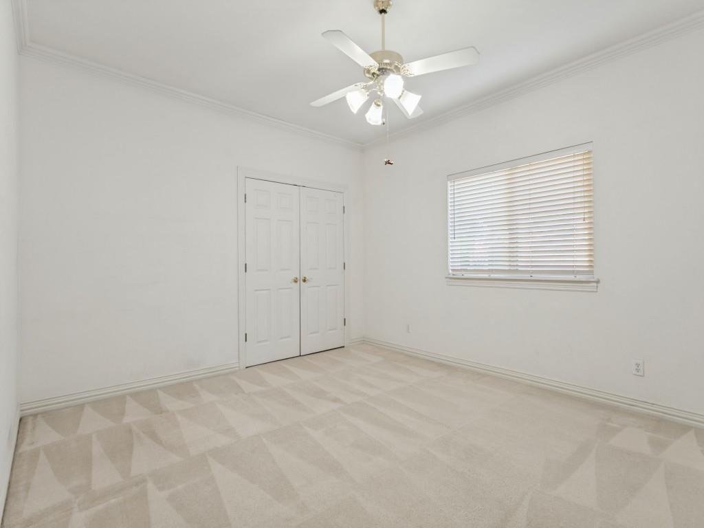 2008 Winding Creek Boulevard Property Photo 24