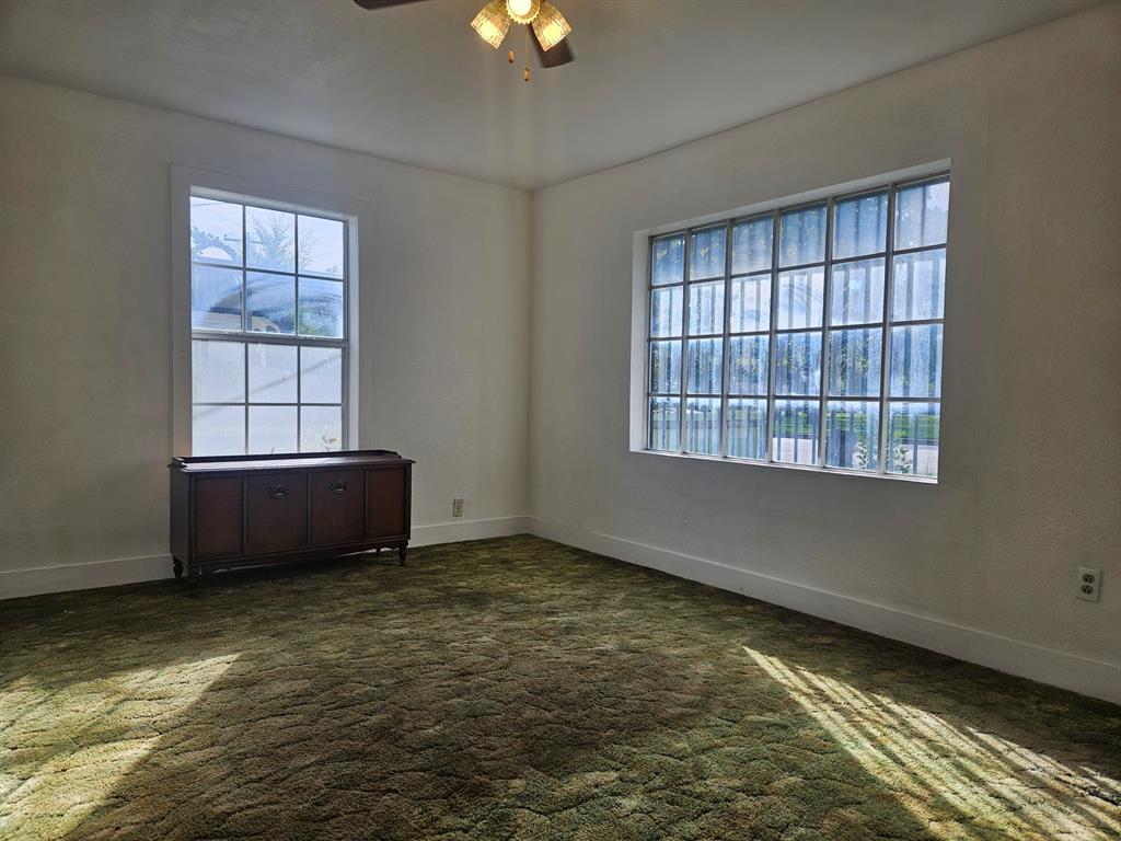 4117 Parrish Road Property Photo 3
