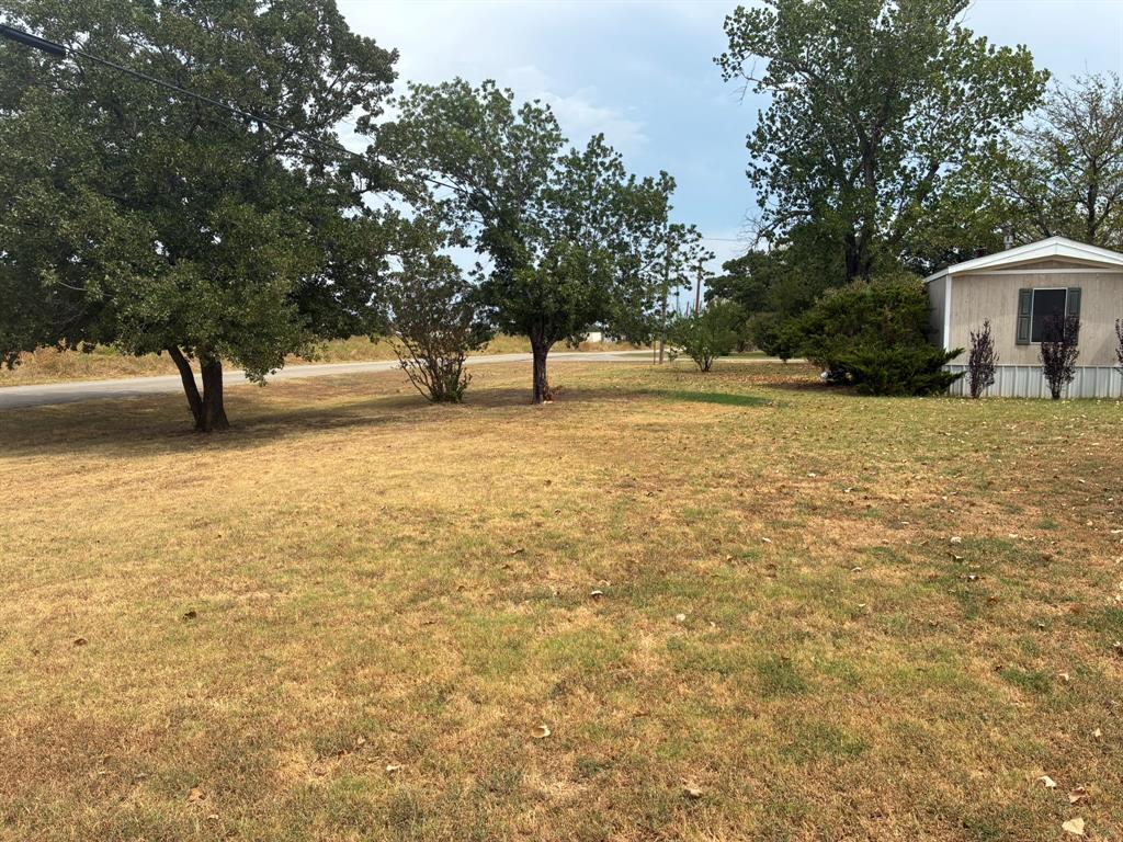 102 S Houston Street Property Photo 13