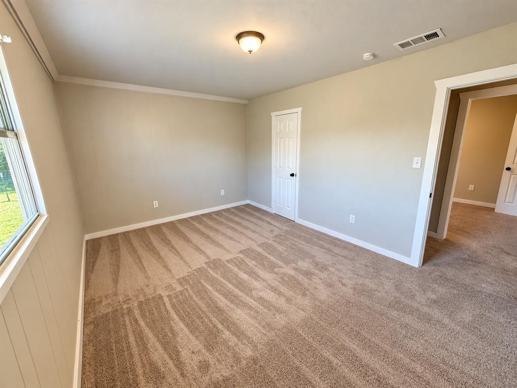 401 N Frontage Road Property Photo 15