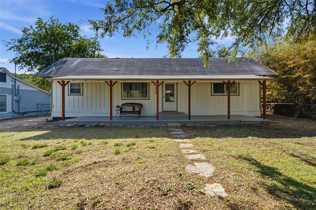 476 E Church Street Property Photo 1