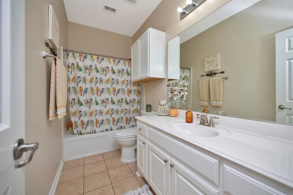 3012 Sawtimber Trail Property Photo 5
