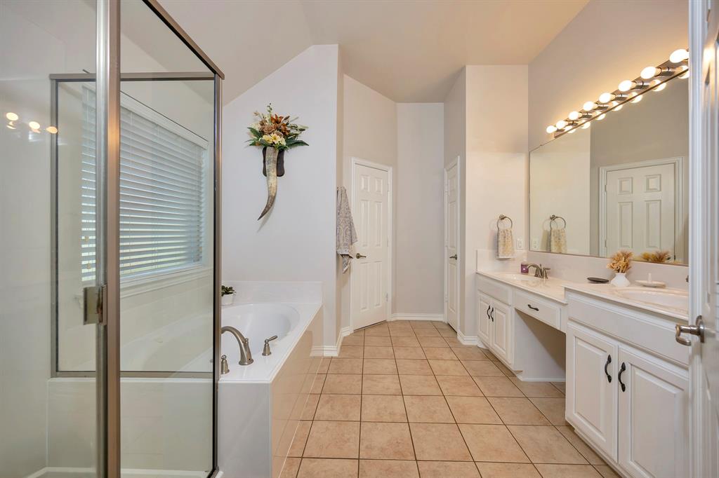 3012 Sawtimber Trail Property Photo 29
