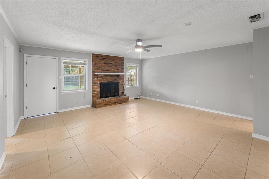 8307 Oxford Drive Property Photo 5