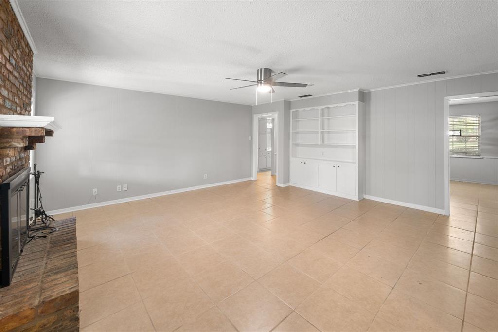 8307 Oxford Drive Property Photo 7