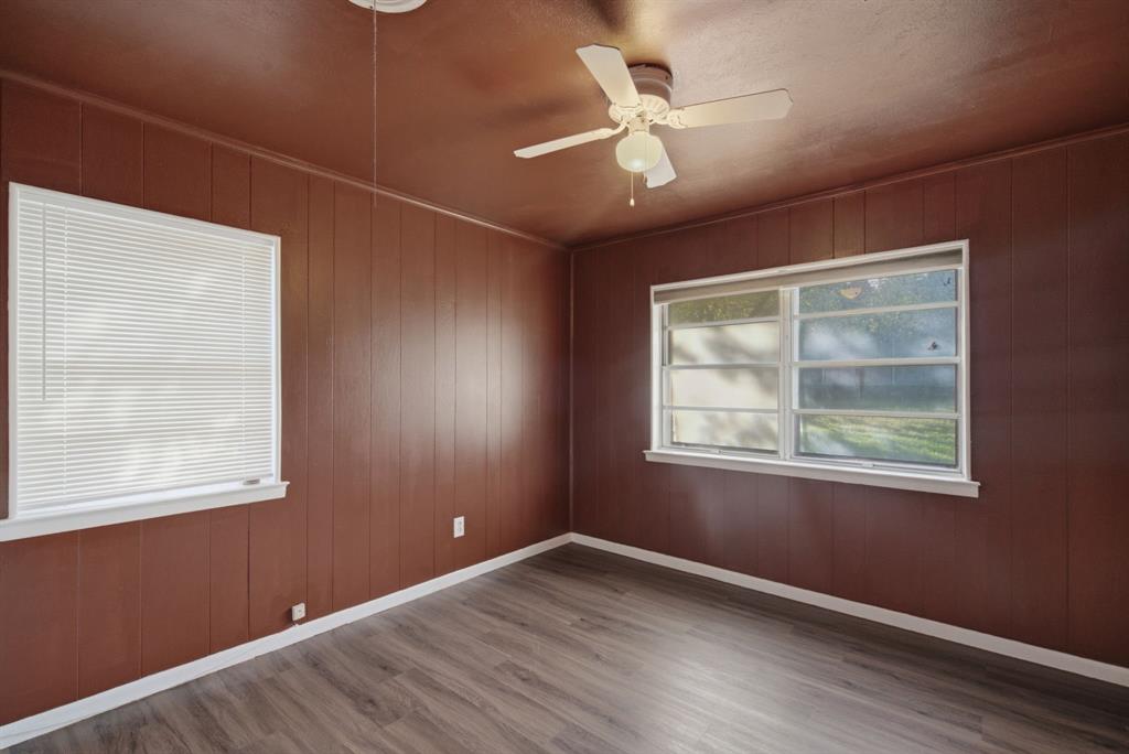 1421 Eastview Drive Property Photo 16