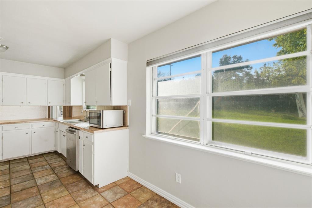 1421 Eastview Drive Property Photo 18