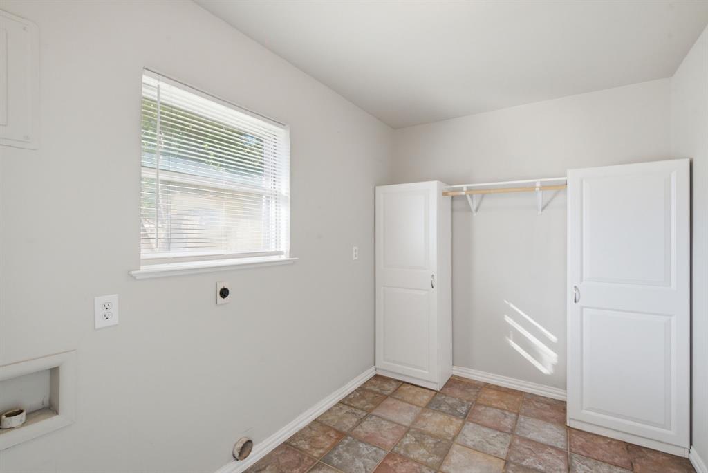 1421 Eastview Drive Property Photo 21