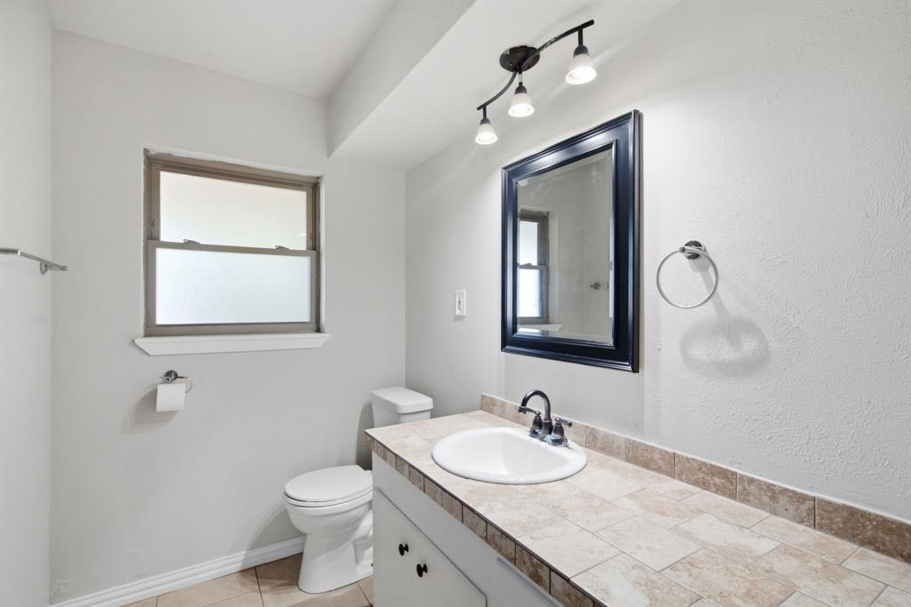 1421 Eastview Drive Property Photo 26