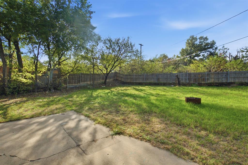 1421 Eastview Drive Property Photo 32