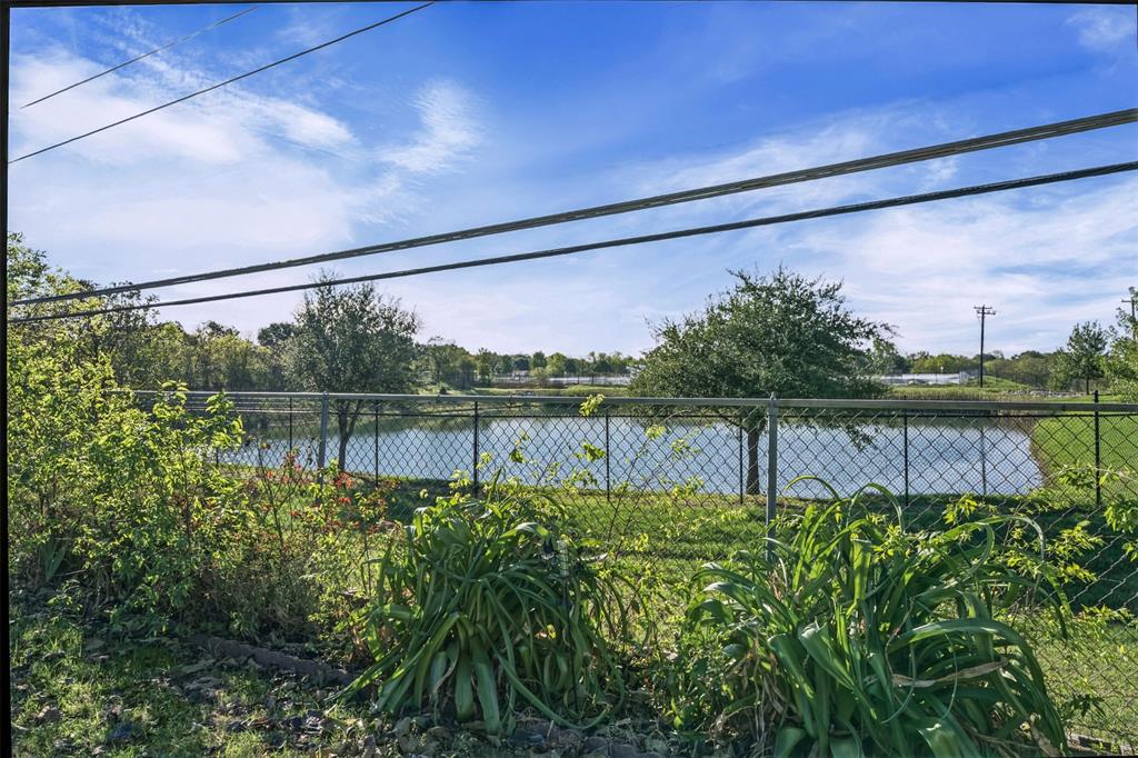 6115 Overlake Drive Property Photo 37