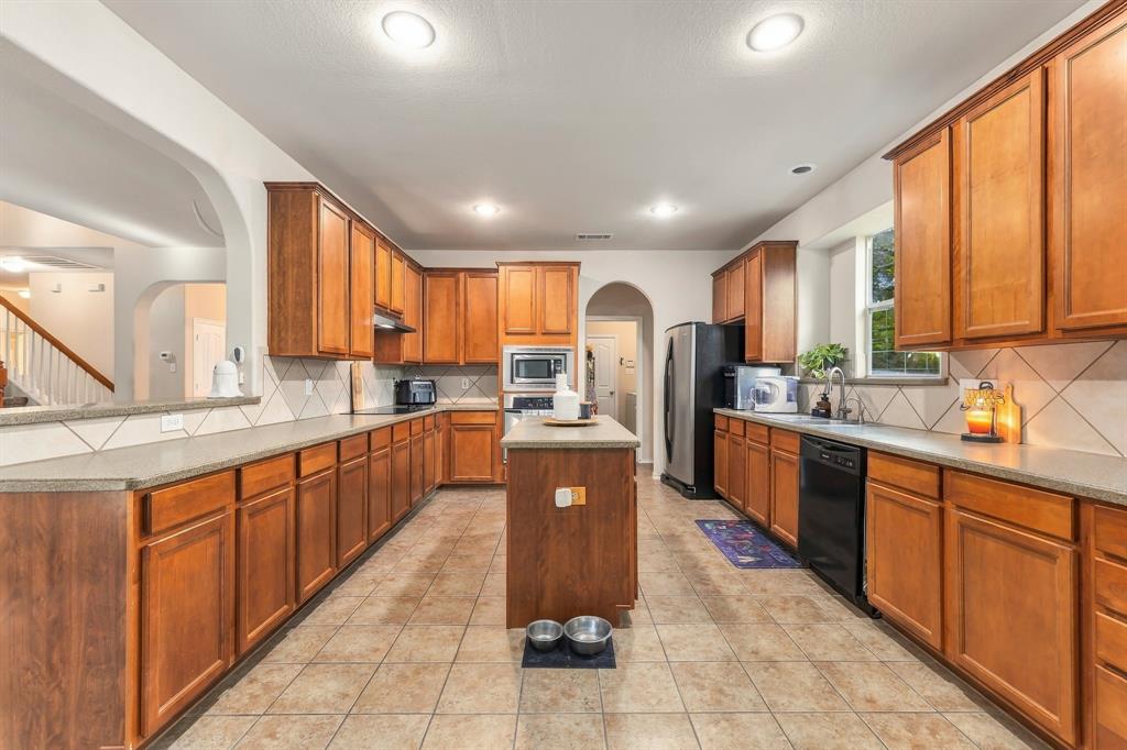 5767 Skinner Way Property Photo 14