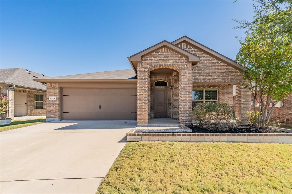 9316 Herringbone Drive Property Photo 1