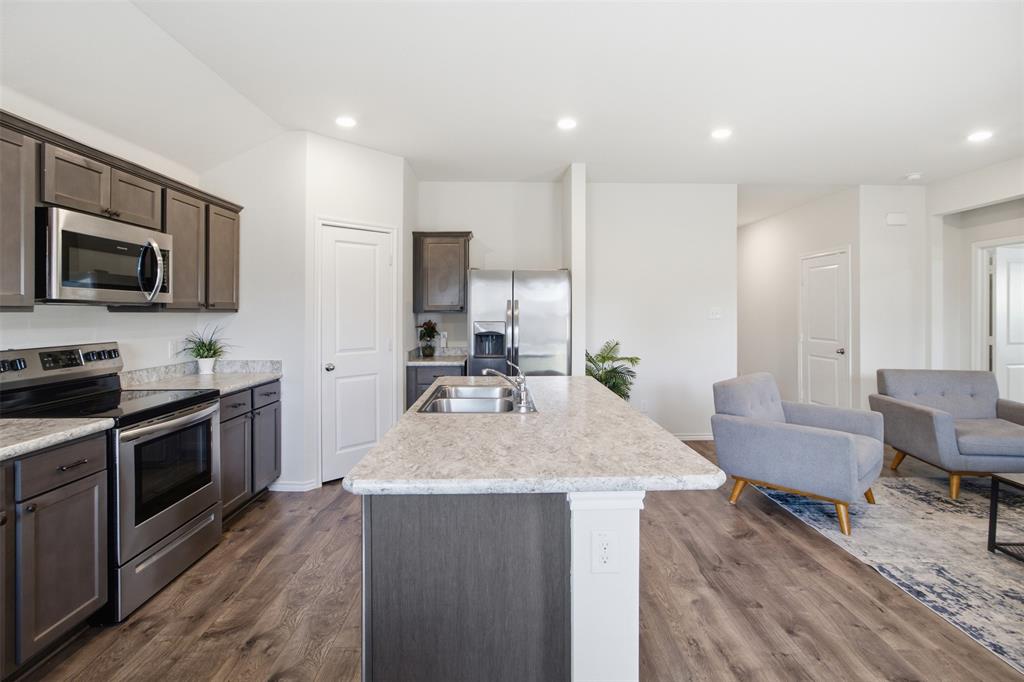 409 Wilson Way Property Photo 16