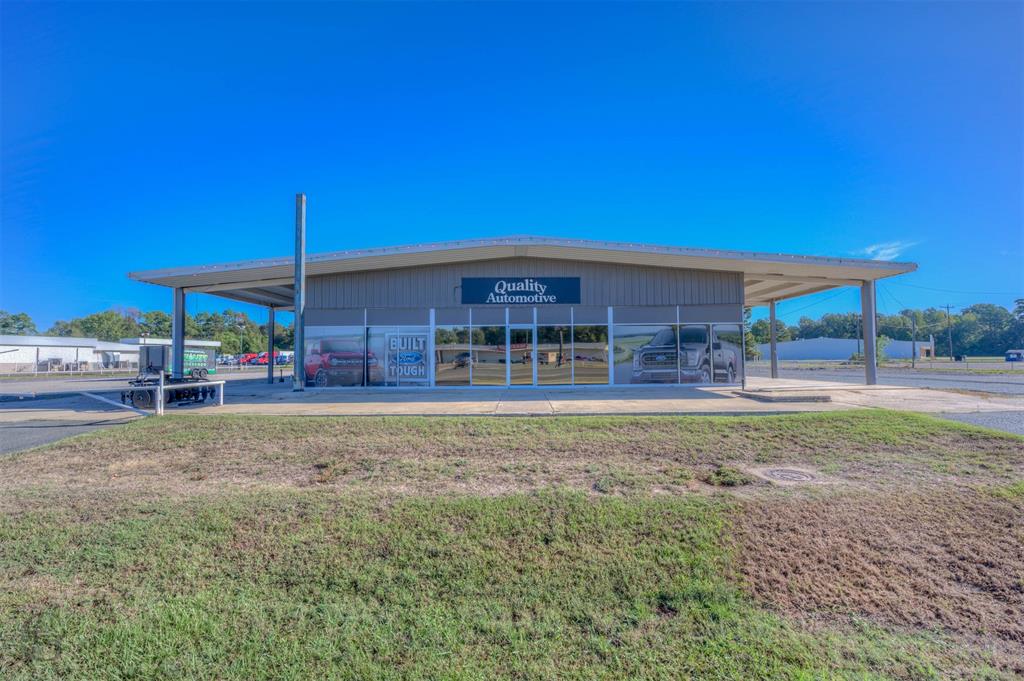 5025 Cut Off Road Property Photo 1