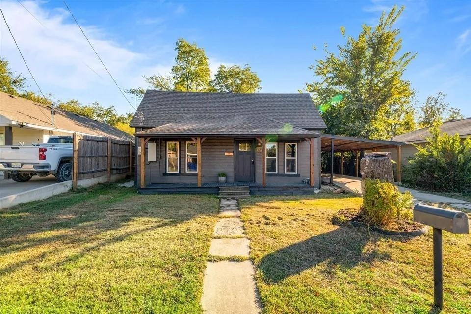 306 Hall Street Property Photo 1