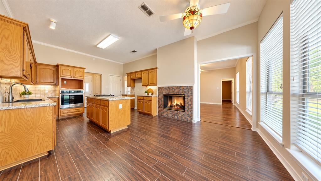 1249 Cross Creek Drive Property Photo 4