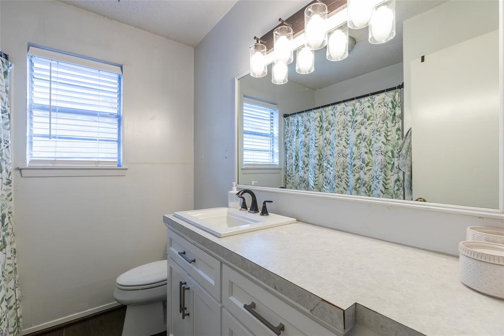 2633 S 41st Street Property Photo 15