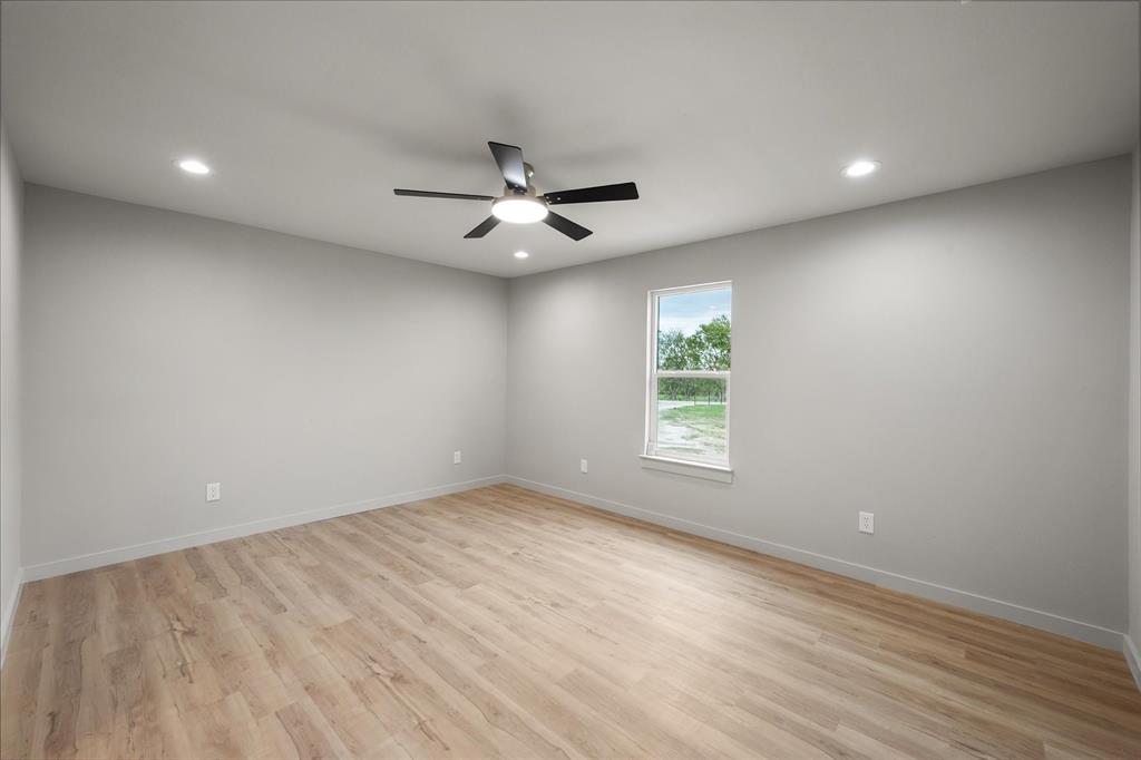 4167 Nw County Road 1180 Property Photo 25