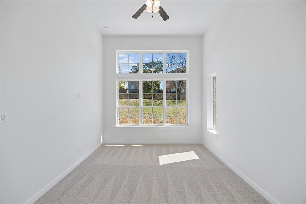 1540 Pirene Alley Property Photo 11