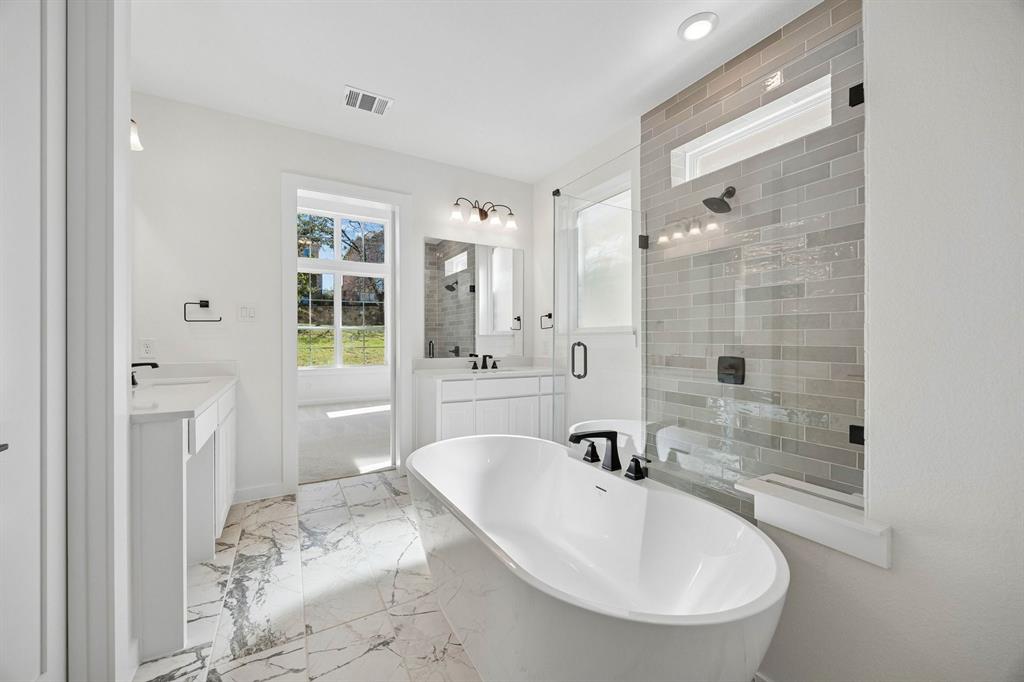 1540 Pirene Alley Property Photo 14