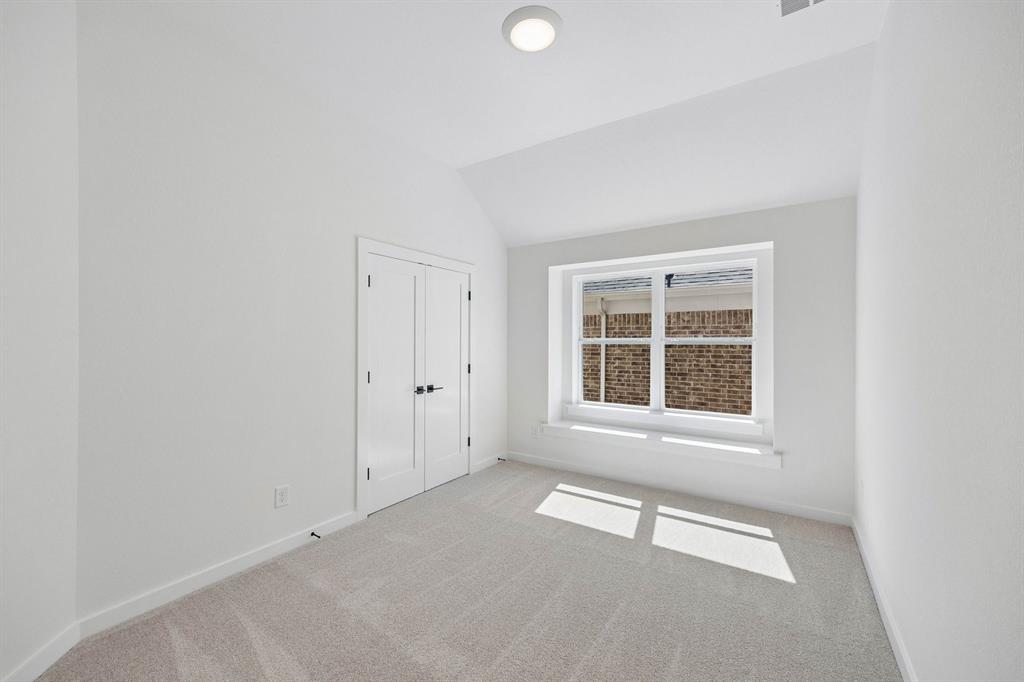 1540 Pirene Alley Property Photo 20