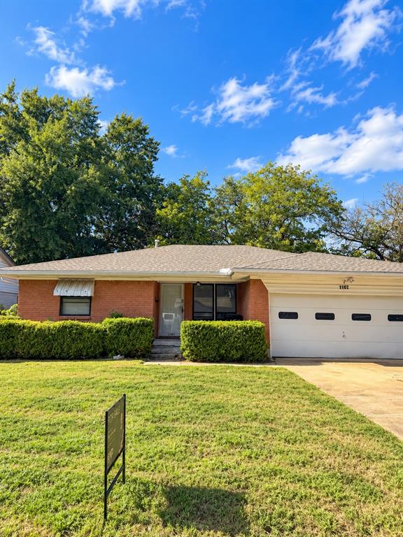 1107 Tosch Lane Property Photo 1