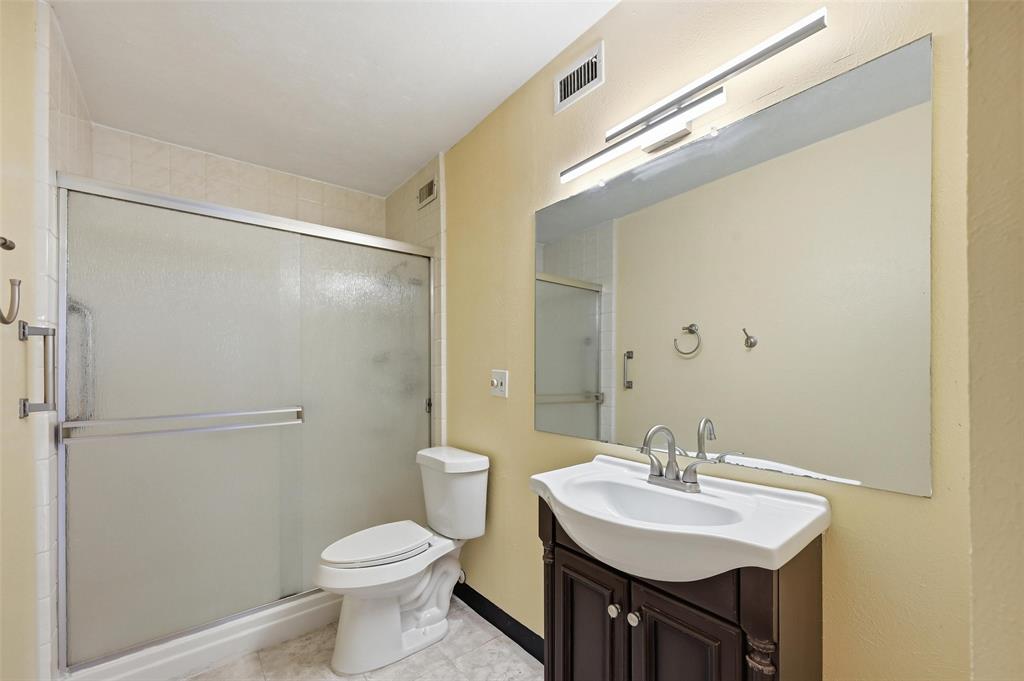 4845 Cedar Springs Road 267 Property Photo 16