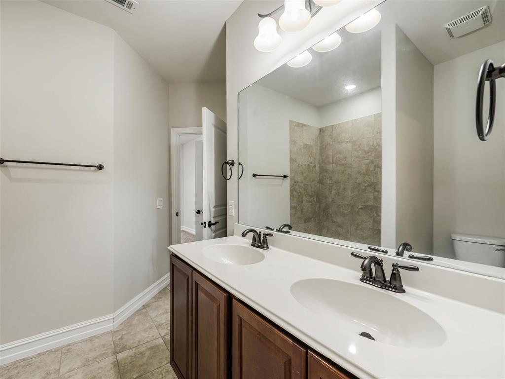 1728 Hacienda Heights Lane Property Photo 19