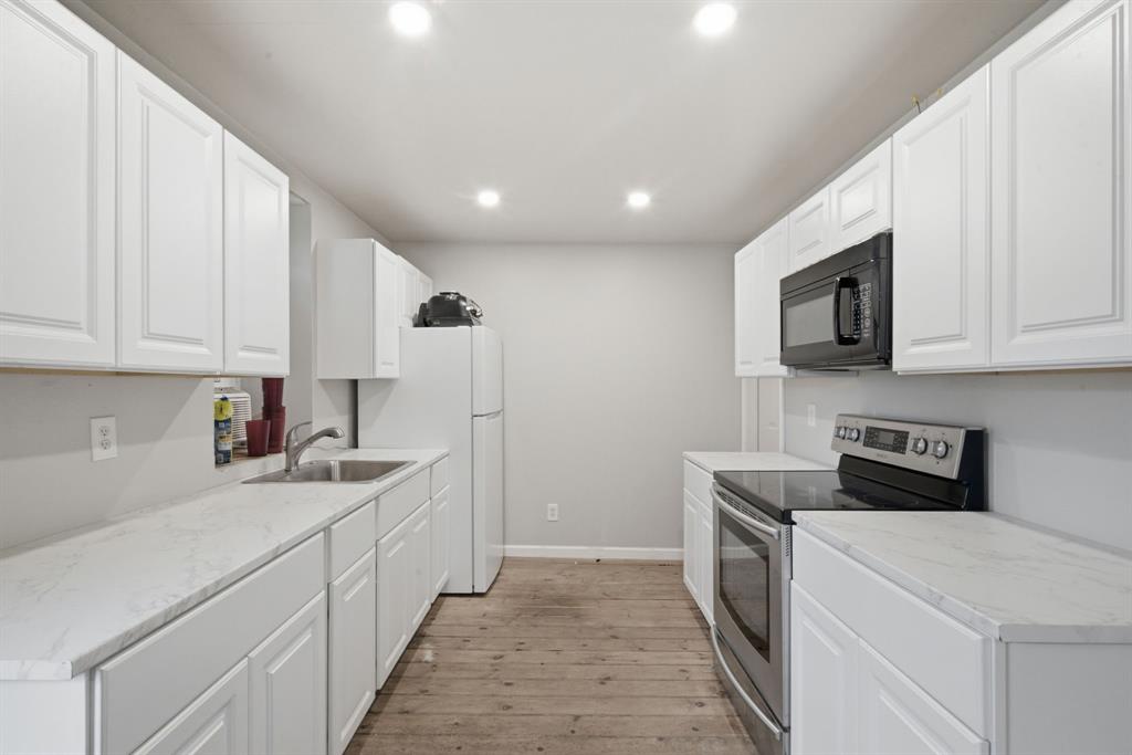 127 N Houston Street Property Photo 14