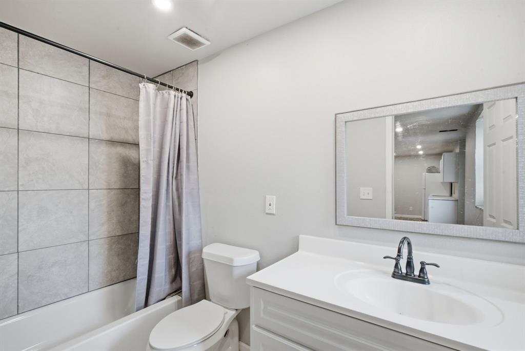 127 N Houston Street Property Photo 16
