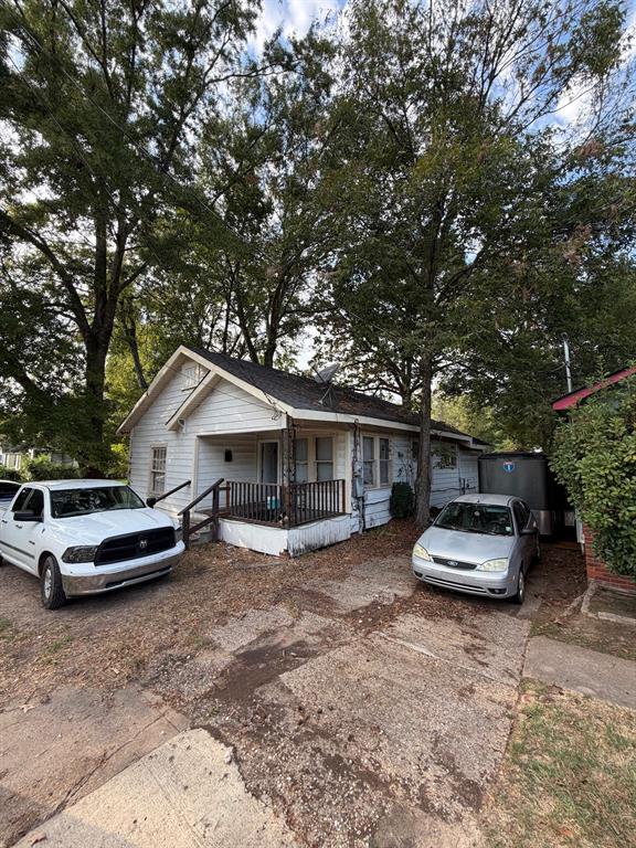 1418 Natalie Street Property Photo 1