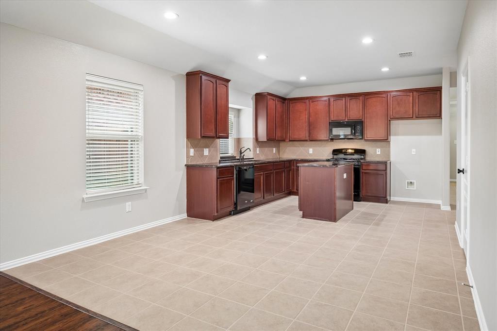 2317 Evening Song Drive Property Photo 7