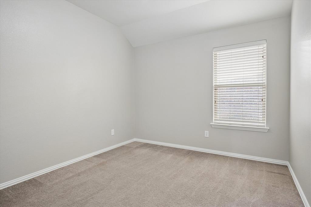 2317 Evening Song Drive Property Photo 12