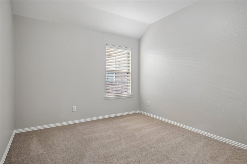 2317 Evening Song Drive Property Photo 13