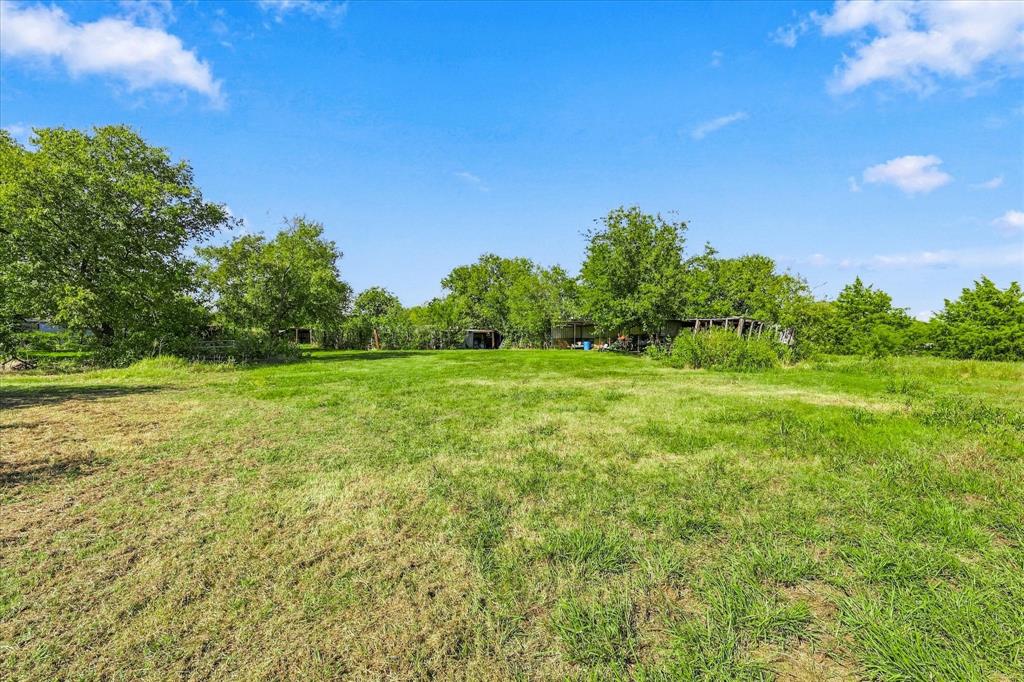 2863 Fm 917 Property Photo 5